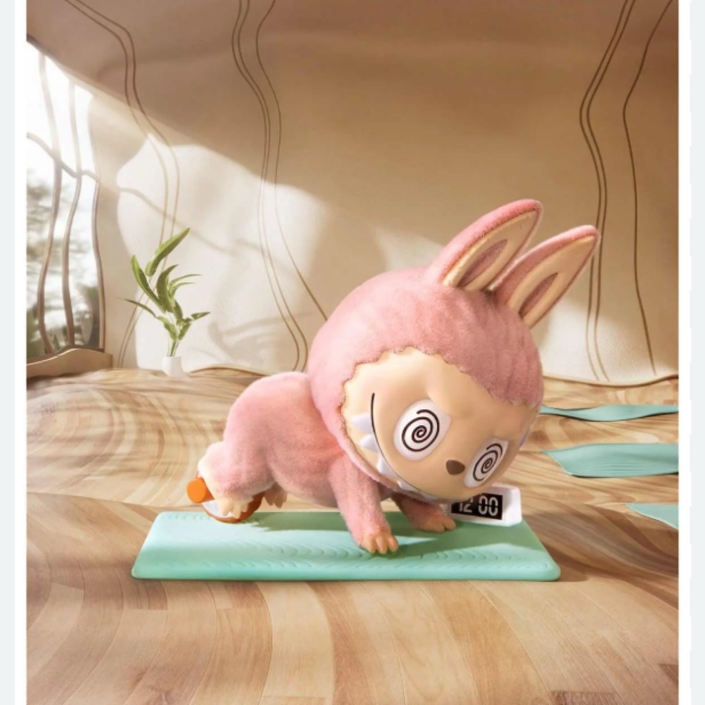 The Monsters Lazy Yoga- Ab Roller Labubu